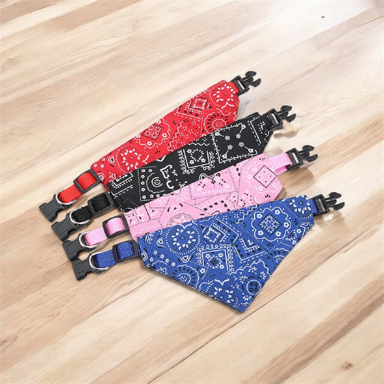 Bandana pour chien réglable – Foulard triangulaire lavable, accessoire décoratif pour chiens et chats, idéal fête et anniversaire